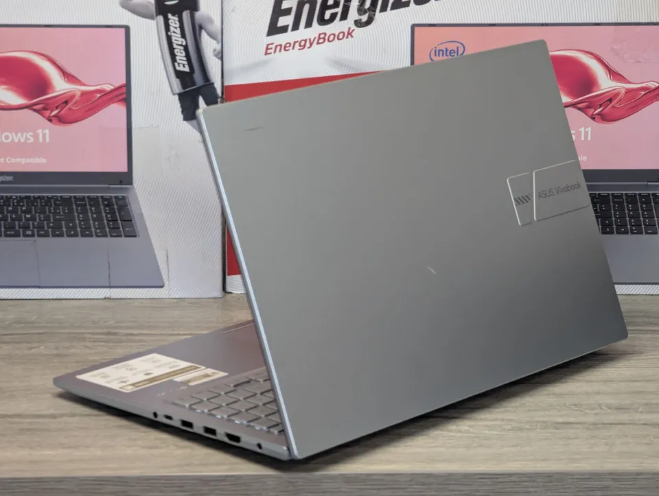ASUS Vivobook 15 X1504VA | Core i3-1315U | 16GB | SSD 512GB | Grade B — вид 2