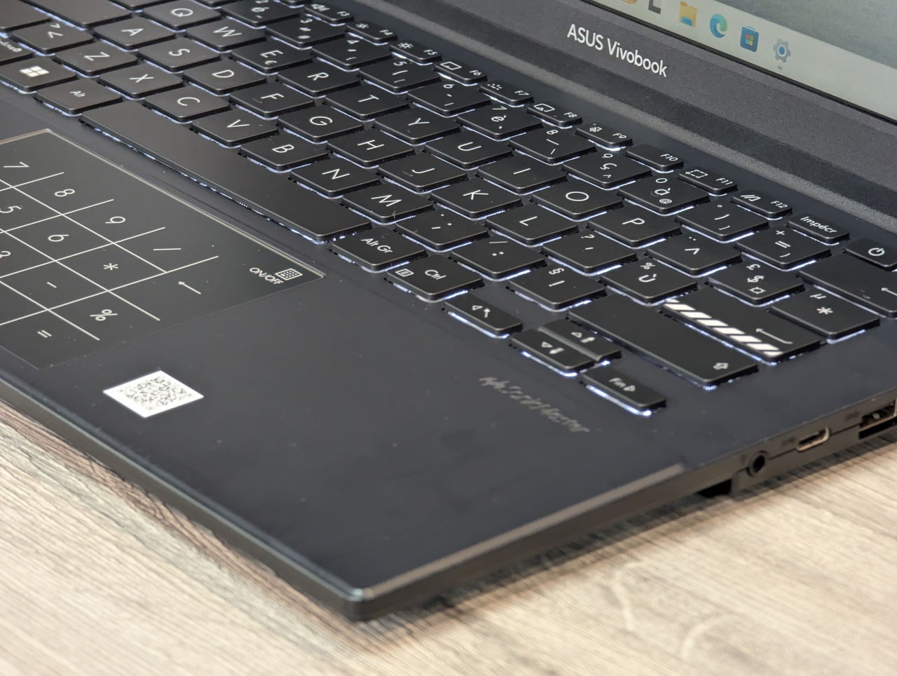 Nou! ASUS Vivobook 14 X1405V | i7-1355U | 16GB | SSD 512GB | WUXGA IPS — vedere 2