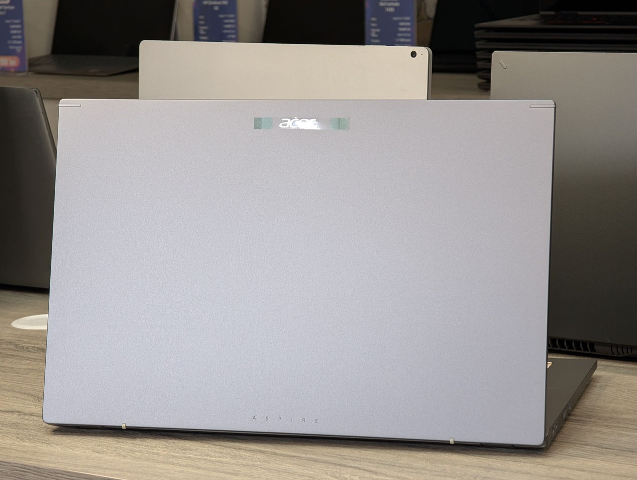 Nou! Acer Aspire 17 | Core 7 150U | 16GB | SSD 1TB | Intel Graphics | FHD IPS — miniatură 5