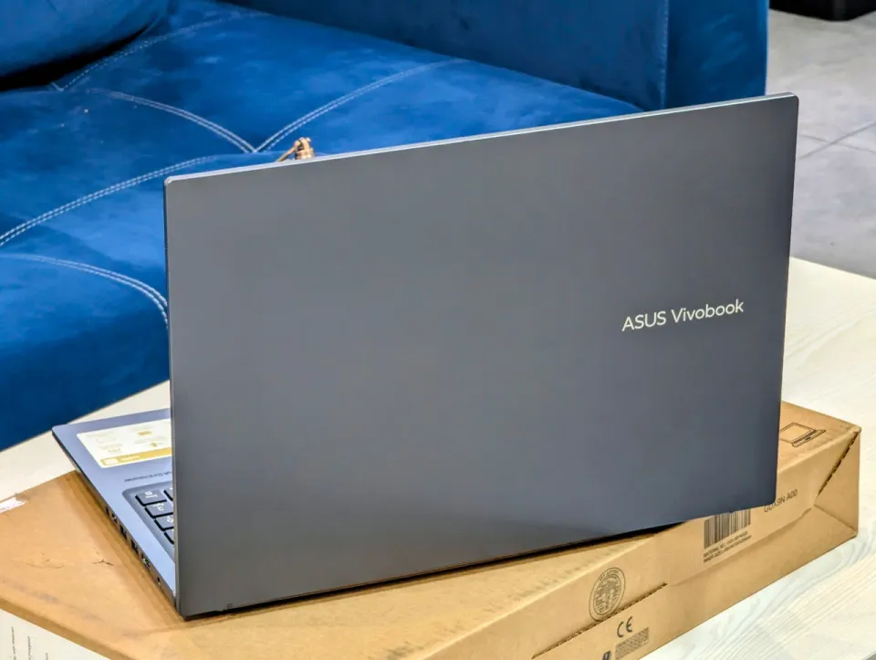 ASUS Vivobook 16 M1605X | Ryzen 9 7940HS | 16GB RAM | 1TB SSD | Radeon 780M | 16″ — вид 2