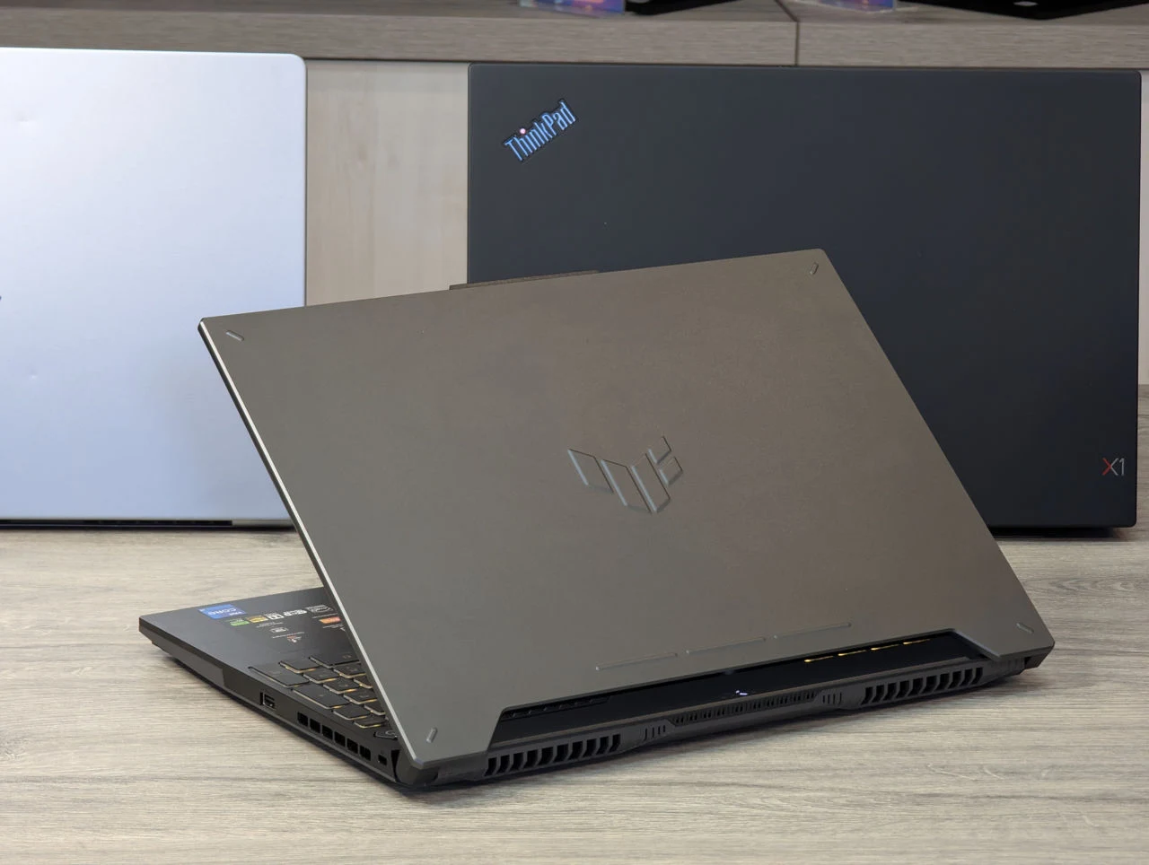 ASUS TUF Gaming F15 | i7-13620H | 16GB | 512GB | RTX 4060 | 144Hz — miniatură 11