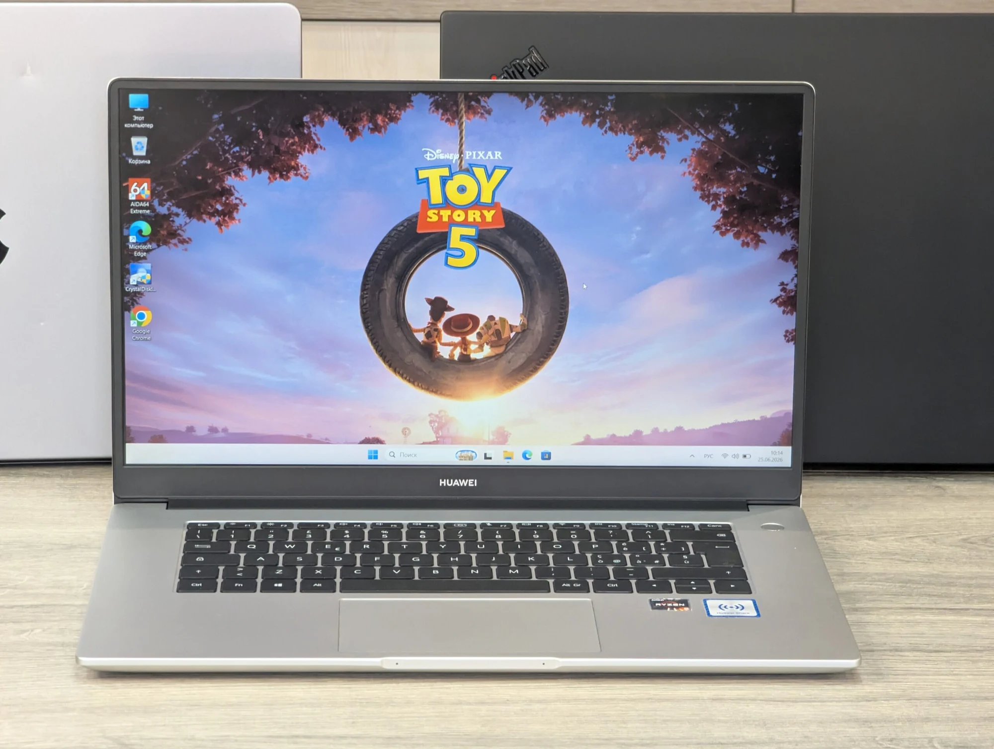 Honor MagicBook D 15 | AMD Ryzen 5 3500U | 8GB | 256GB | Radeon Vega 8 | 15.6″ Full HD IPS — miniatură 3