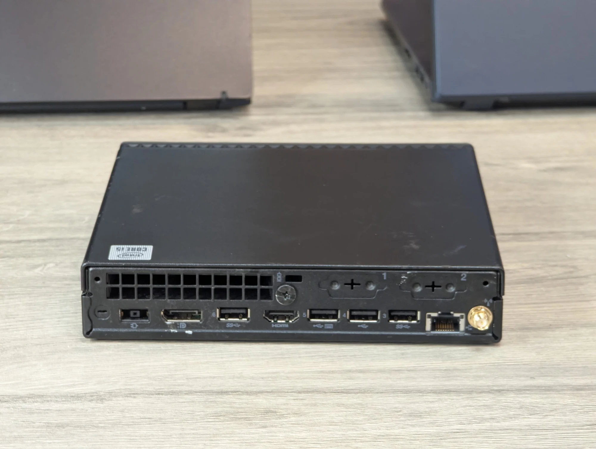 Lenovo ThinkCentre M70q Tiny | Intel i5-1035G1 | 16GB RAM | 256GB SSD + 320GB HDD — miniatură 5