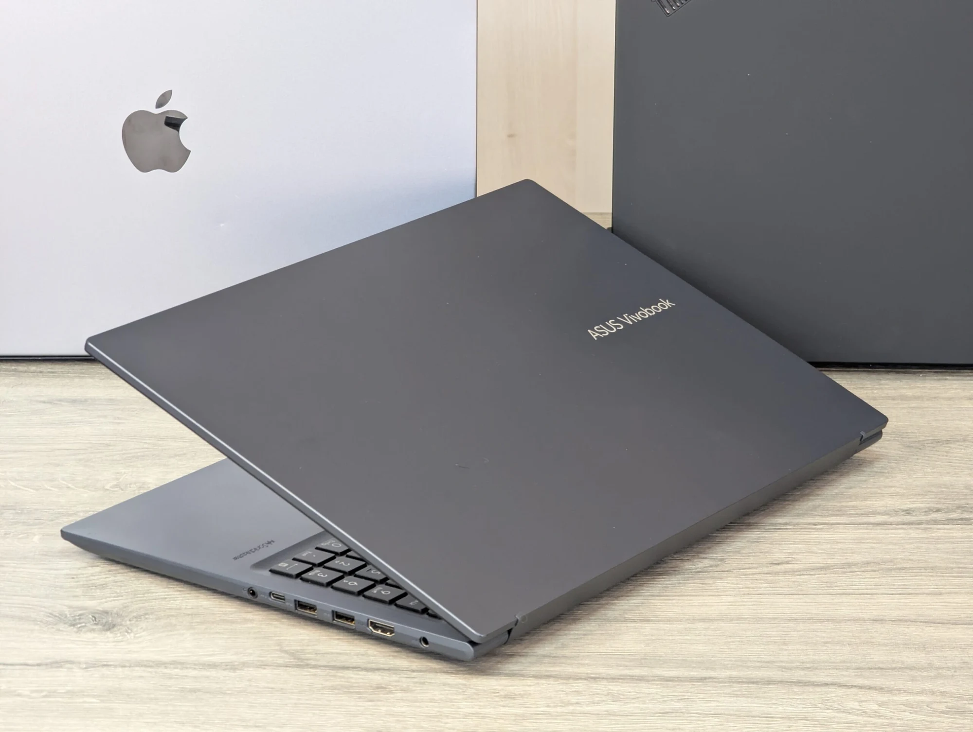 ASUS VivoBook 16 | AMD Ryzen 5 5600H | 16GB | 512GB SSD | AMD Radeon Graphics | 16.0″ — миниатюра 14