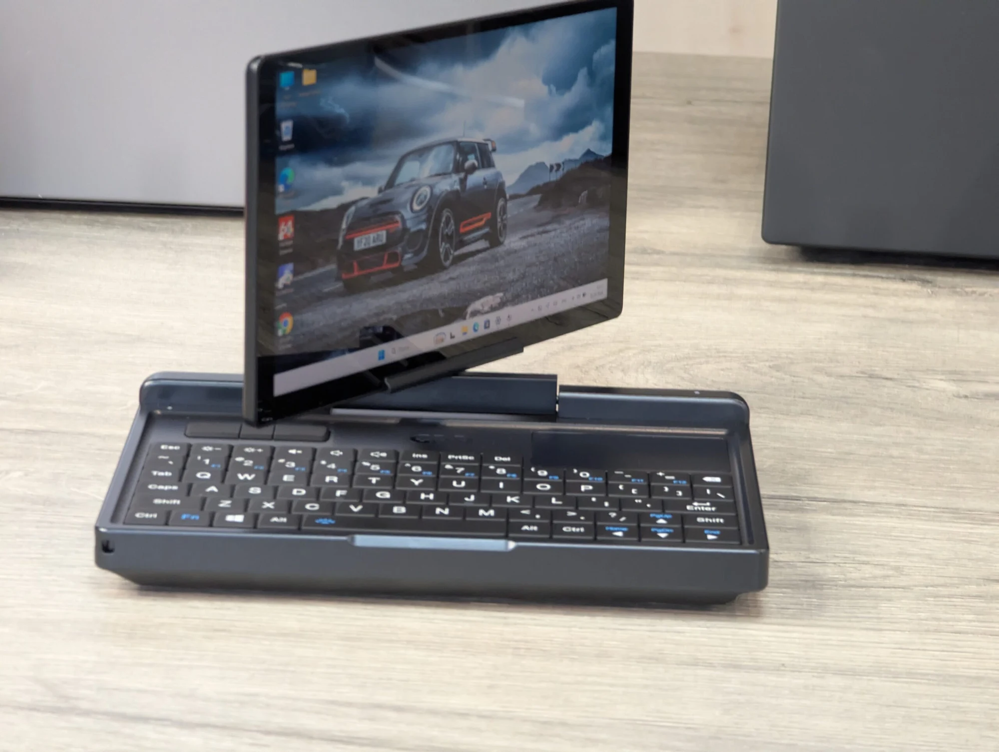 Новый! GPD Pocket 3 Mini | Intel Core i3-N300 | 16GB DDR5 | 512GB SSD | 8.0″ Full HD+ IPS Touch — миниатюра 8