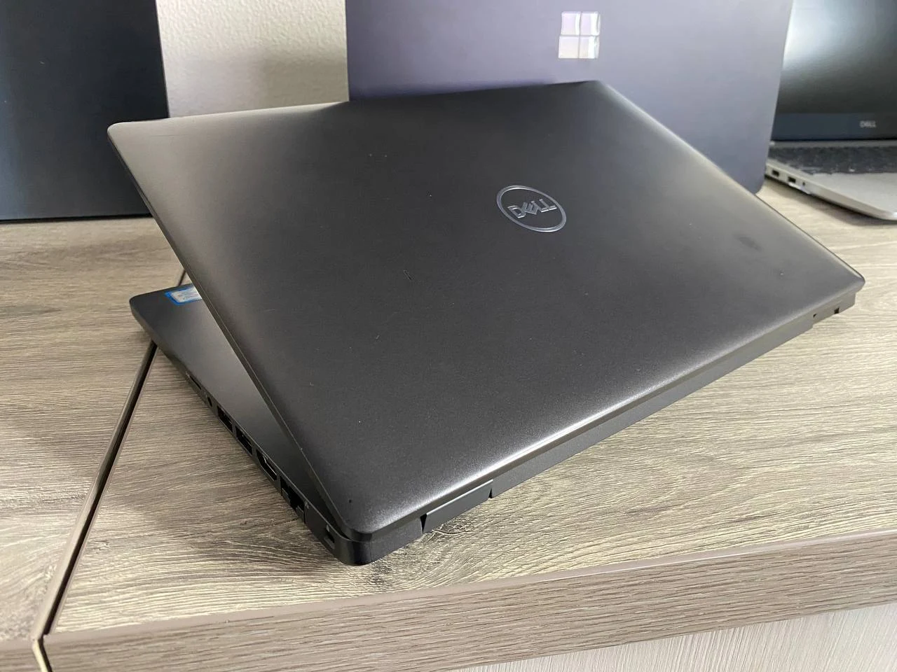 Dell Latitude 5400 | i5 8365U | 8GB | 256GB | Intel UHD 620 | 14.0″ FHD — miniatură 15