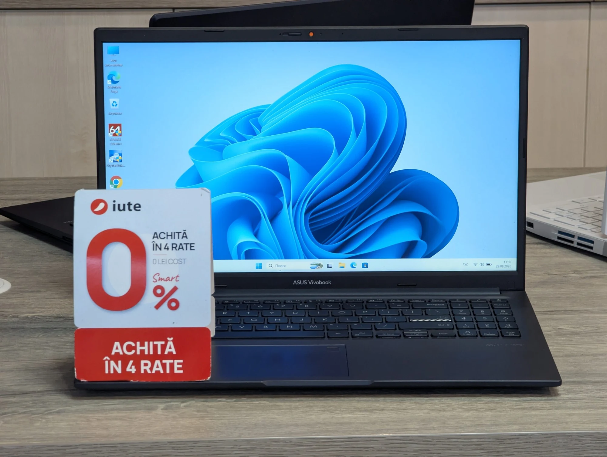 ASUS Vivobook 15 | Intel Core i5-1240P | 16GB RAM | 256GB SSD | 15.6″ FHD — вид 2