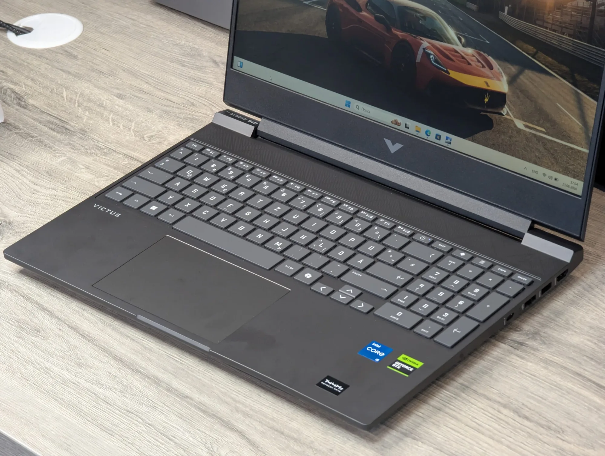Nou! HP Victus 15 | i5-12500H | 16GB | 1TB | RTX 4050 | 15.6″ 144Hz — miniatură 11
