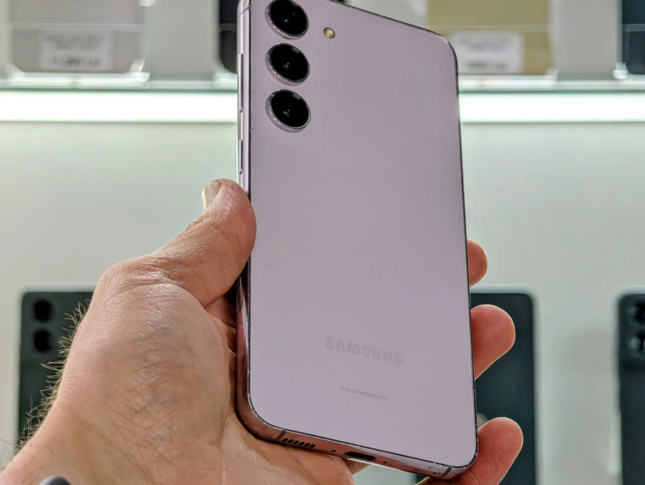 Samsung Galaxy S23 | Snapdragon 8 Gen 2 | 8GB | 128GB | 6.1″ Amoled | Lavender | Dual SIM — miniatură 10