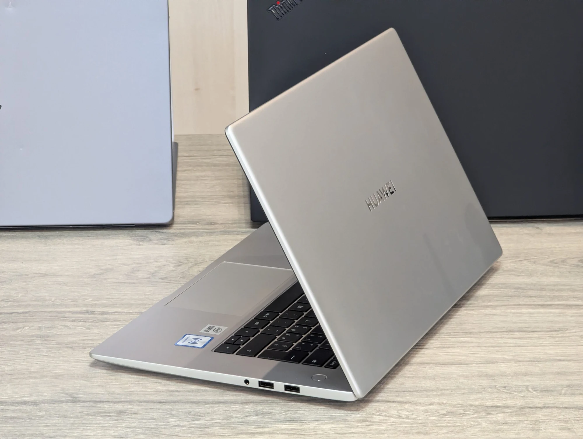 Nou! Huawei MateBook D 15 | Core i3-10110U | 8GB | 256GB SSD | Intel UHD Graphics | 15.6″ Full HD — miniatură 8