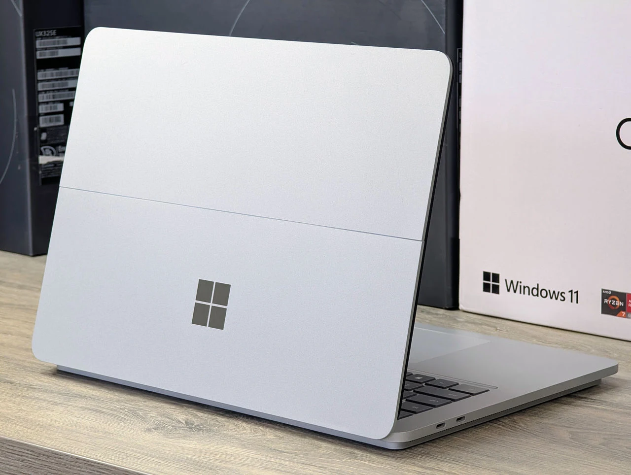 Surface Laptop Studio | i7 11370H | 32GB | 1TB | RTX 3050 Ti | 14.4″ 2K 120Hz — miniatură 12