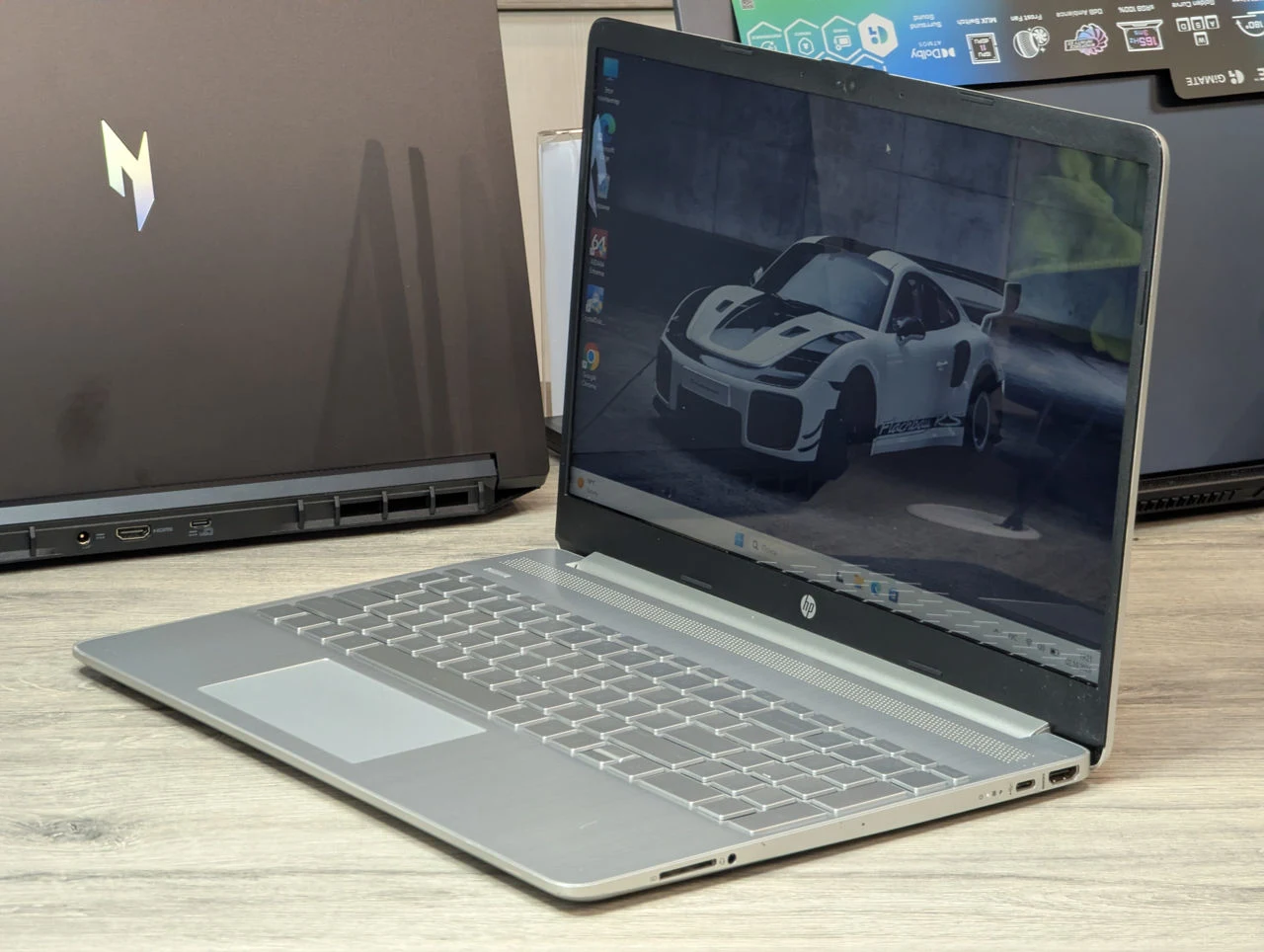 HP Laptop 15 | Intel Core i3-1115G4 | 8GB | 256GB | 15.6″ HD Touch — miniatură 3