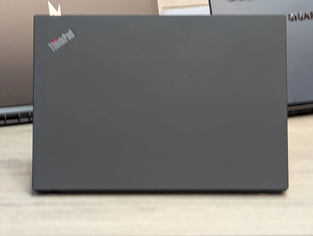 Lenovo ThinkPad T14 Gen 1 | AMD Ryzen 7 PRO 4750U | 16GB | 256GB | 14.0″ FHD IPS — miniatură 6