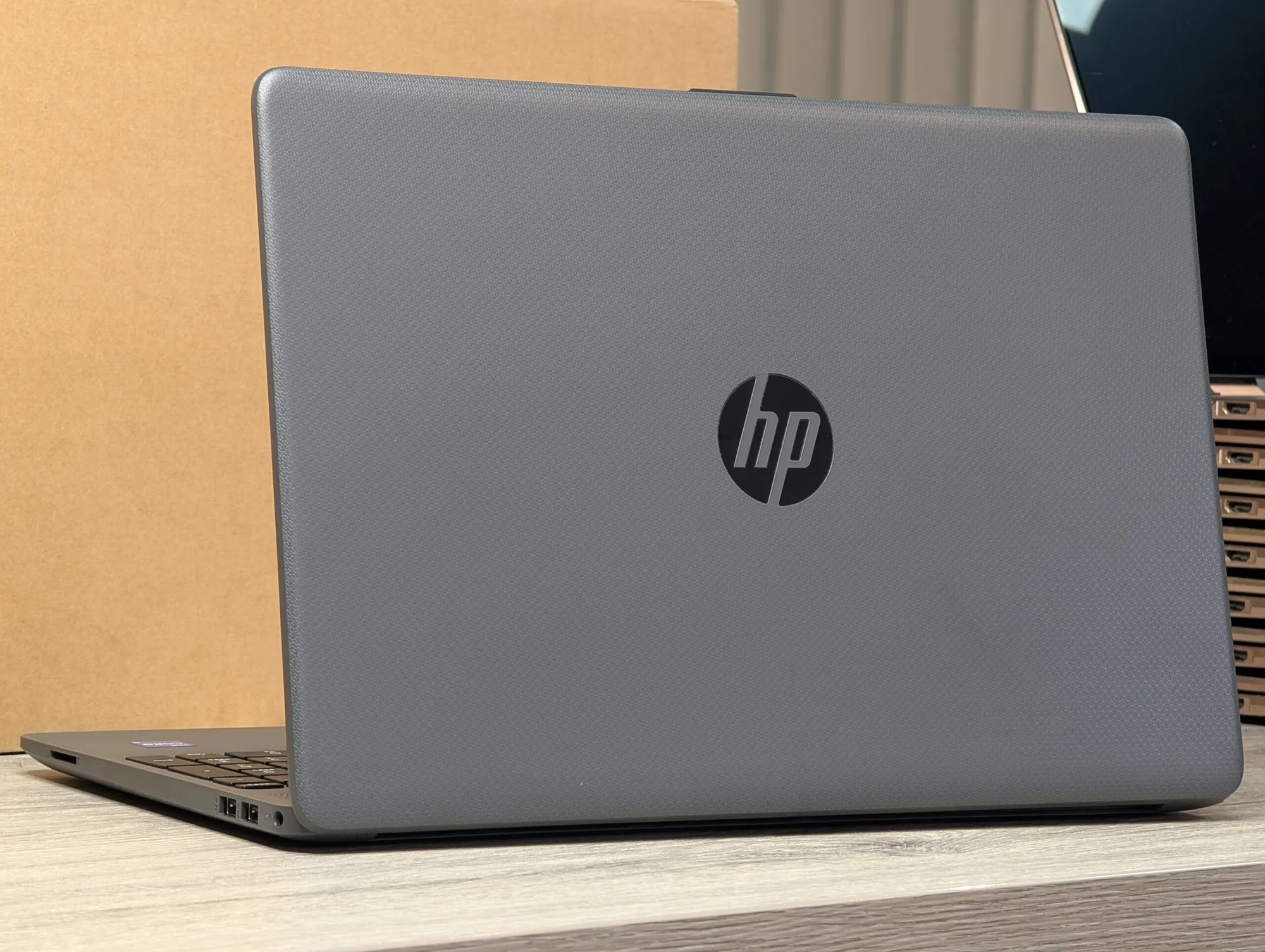 Nou! HP 250 G9 | i5 1334U | 16GB | 512GB | Iris Xe | 15.6″ FHD — miniatură 11