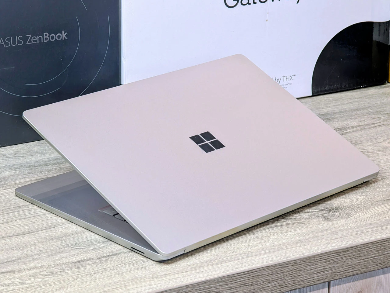 Microsoft Surface Laptop 3 | Intel Core i5-1035G7 | 8GB RAM | 256GB SSD | 15.0″ 2.5K Touch — miniatură 10