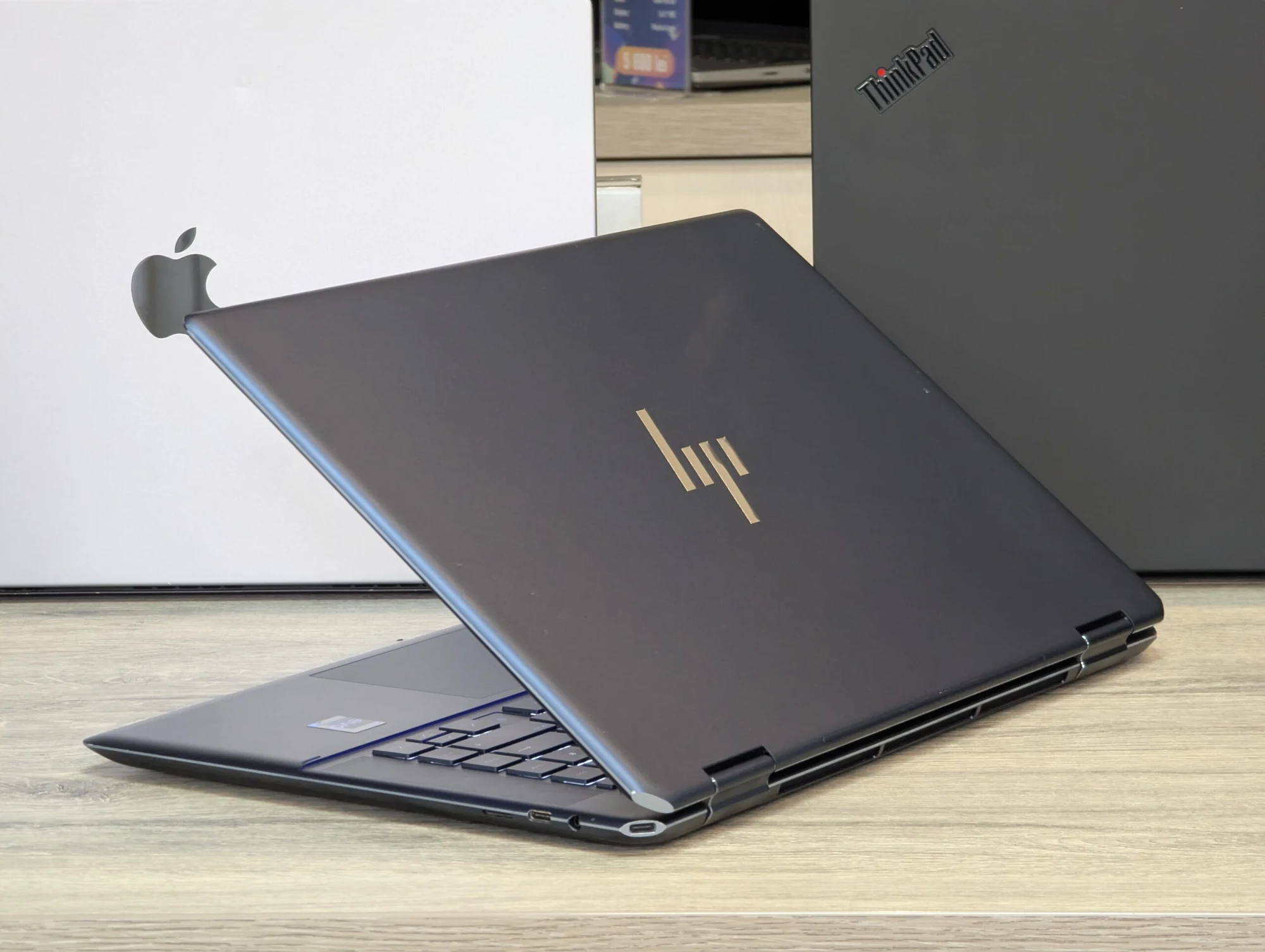 HP Spectre x360 | i7 1260P | 32GB RAM | 2TB | Intel Arc A370M 4GB | 16.0″ Non Touch x360 — miniatură 12