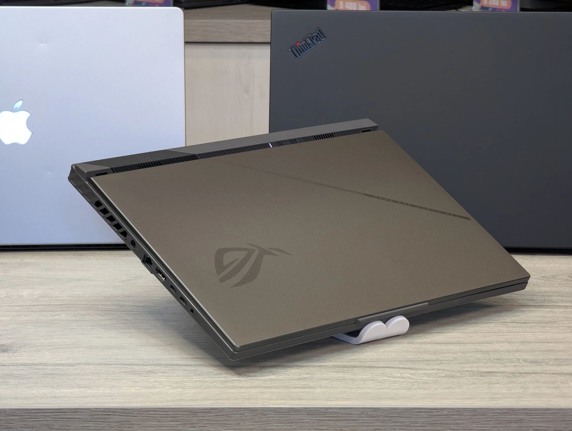 ASUS ROG Strix G16 | Ryzen 9 8940HX | 32GB | 2TB | RTX 5070 | 16.0″ 240Hz — miniatură 16