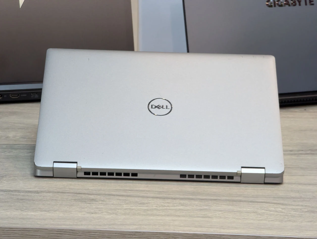 Dell Latitude 5320 2-in-1 | Intel Core i7-1185G7 vPro | 16GB | 256GB | 13.3″ FHD — miniatură 11