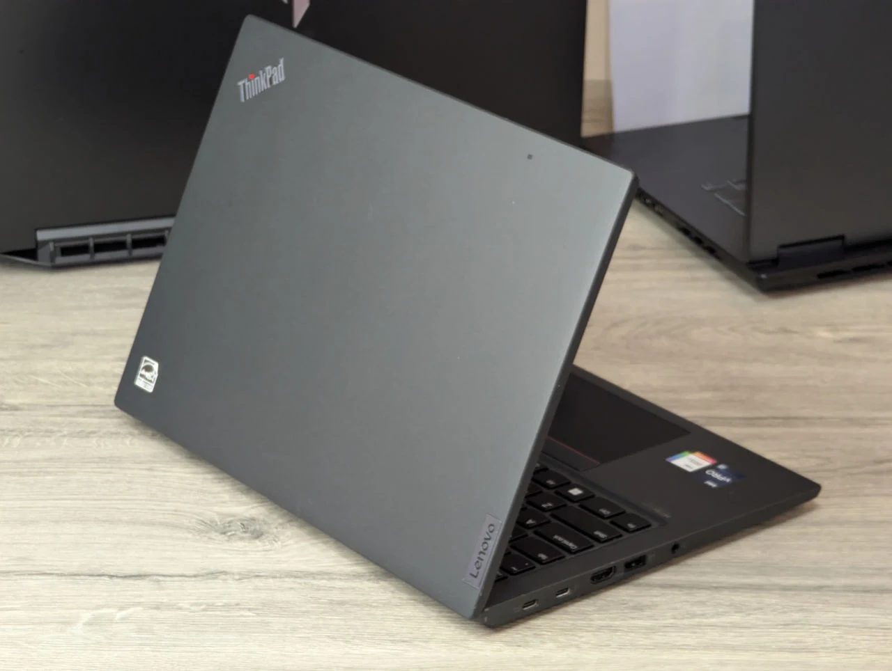 Lenovo ThinkPad X13 Gen 3 | Intel Core i7-1265U | 16GB | 256GB SSD | 13.3″ FHD+ IPS — miniatură 8