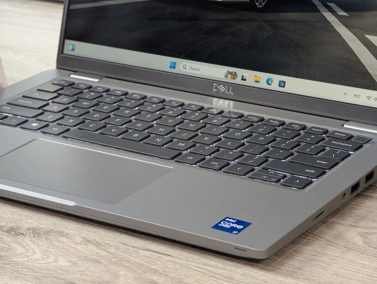 Dell Latitude 5420 | Intel Core i7-1185G7 | 16GB Ram | 256GB SSD | Iris Xe | 14″ Full HD — miniatură 7