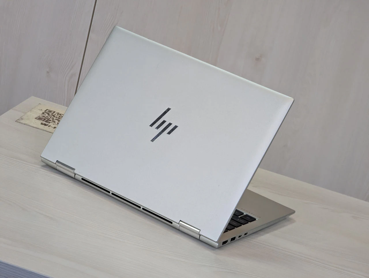 HP Elite x360 830 G9 | i5 1245U | 16GB | 256GB | Intel Iris Xe | 13.3″ WUXGA Touch — miniatură 7