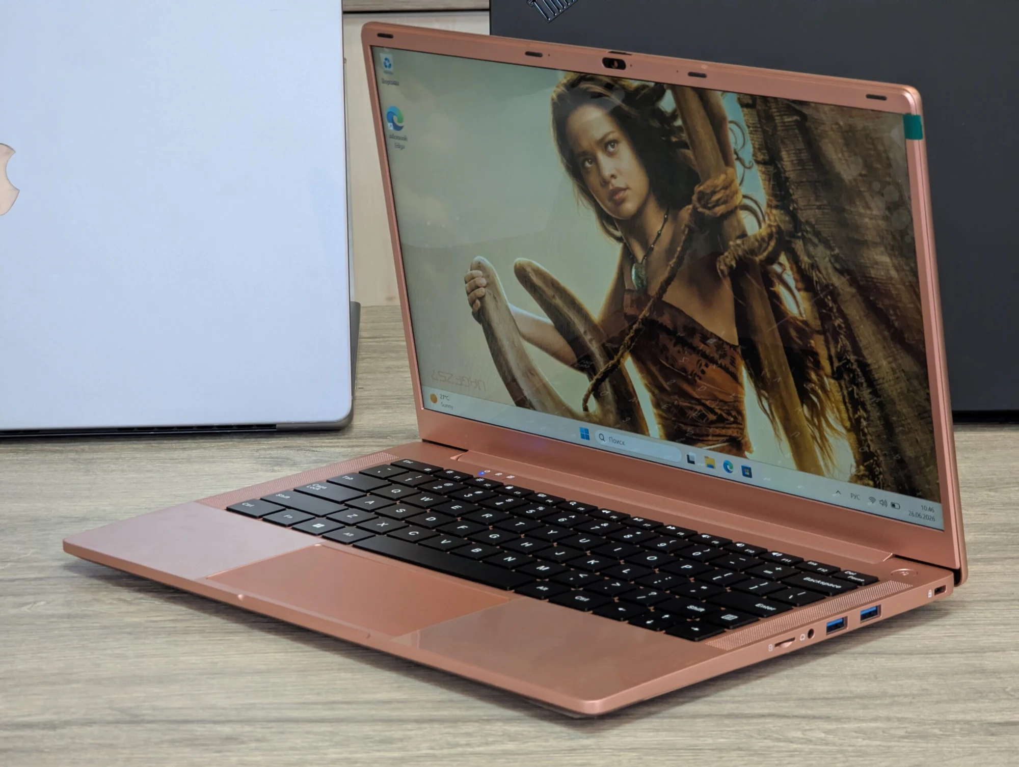 Новый! Ruzava RK70 Rose Gold | Intel Celeron N5095A | 8GB | 256GB SSD | Intel UHD | 14.0″ Full HD — миниатюра 3
