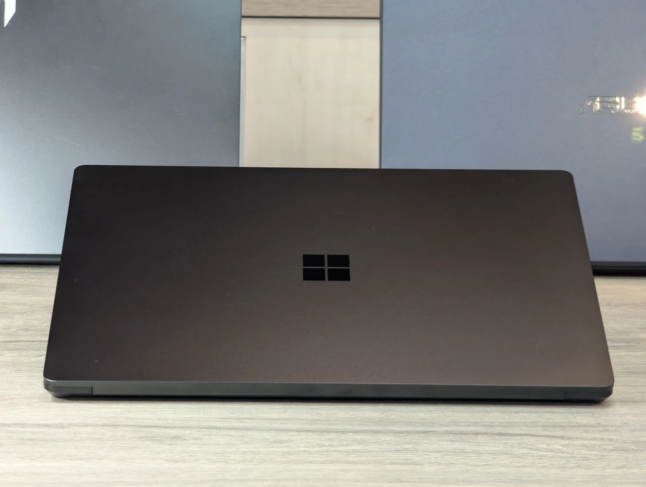 Microsoft Surface Laptop 4 | AMD Ryzen 7 Surface Edition | 16GB RAM | 512GB | 15.0″ 2.5K Touch — miniatură 9