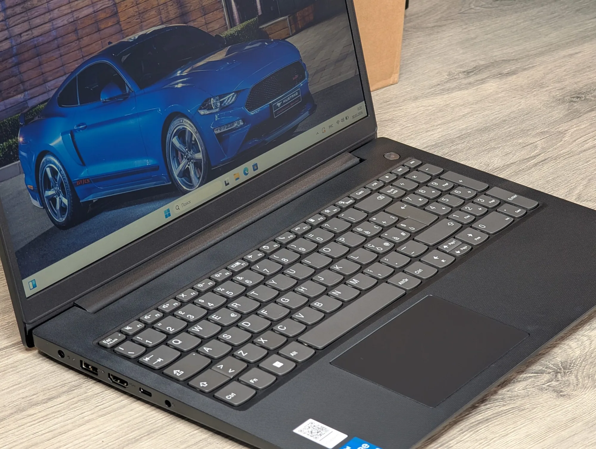 Nou! Lenovo V15 G4 IAH | i3 1315U | 16GB | 512GB | Intel UHD | 15.6″ FHD — miniatură 9