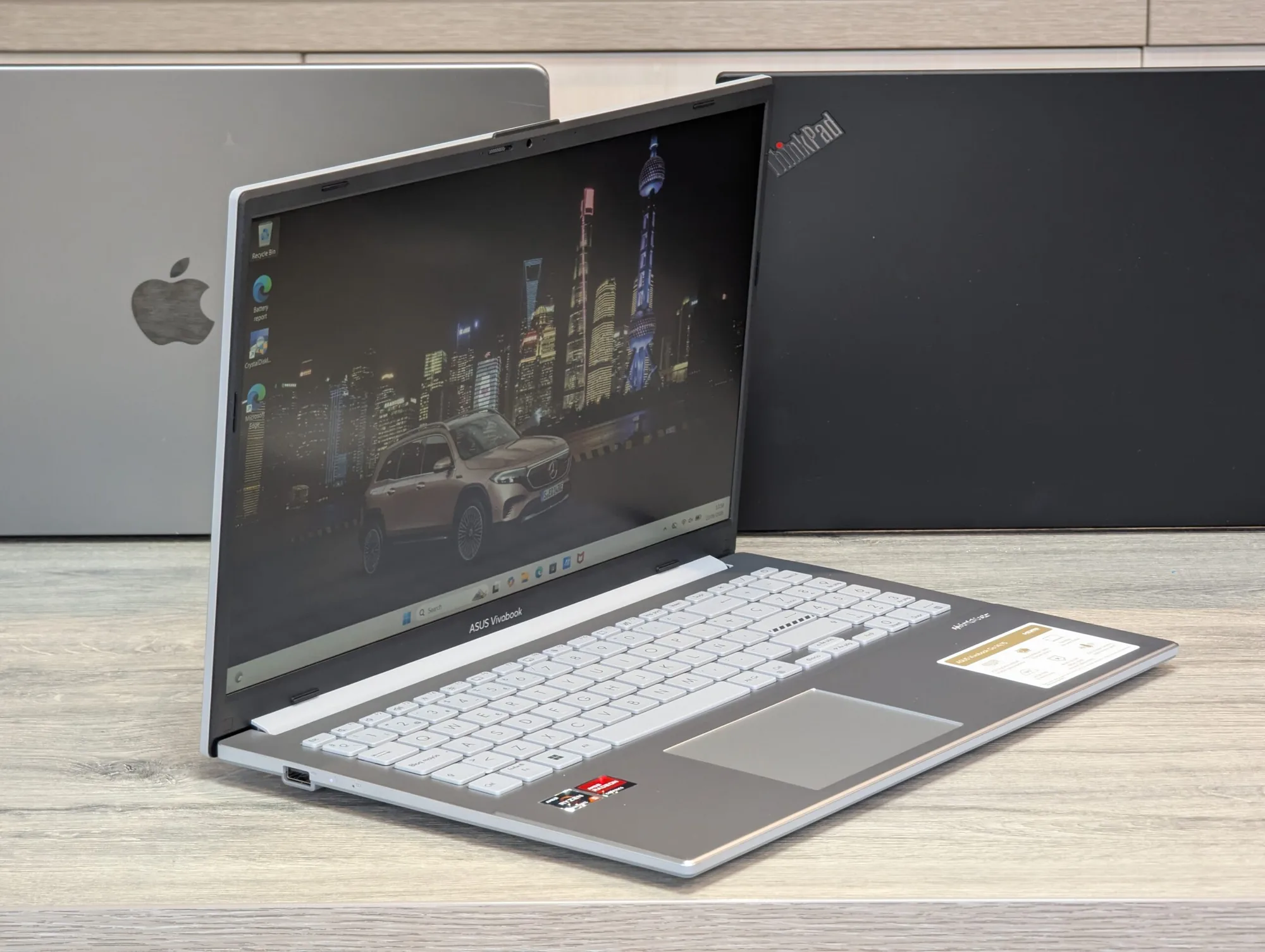 Nou! ASUS Vivobook 15 | Ryzen 5 7520U | 16GB | 512GB | AMD Radeon Graphics | 15.6″ Full HD — miniatură 5