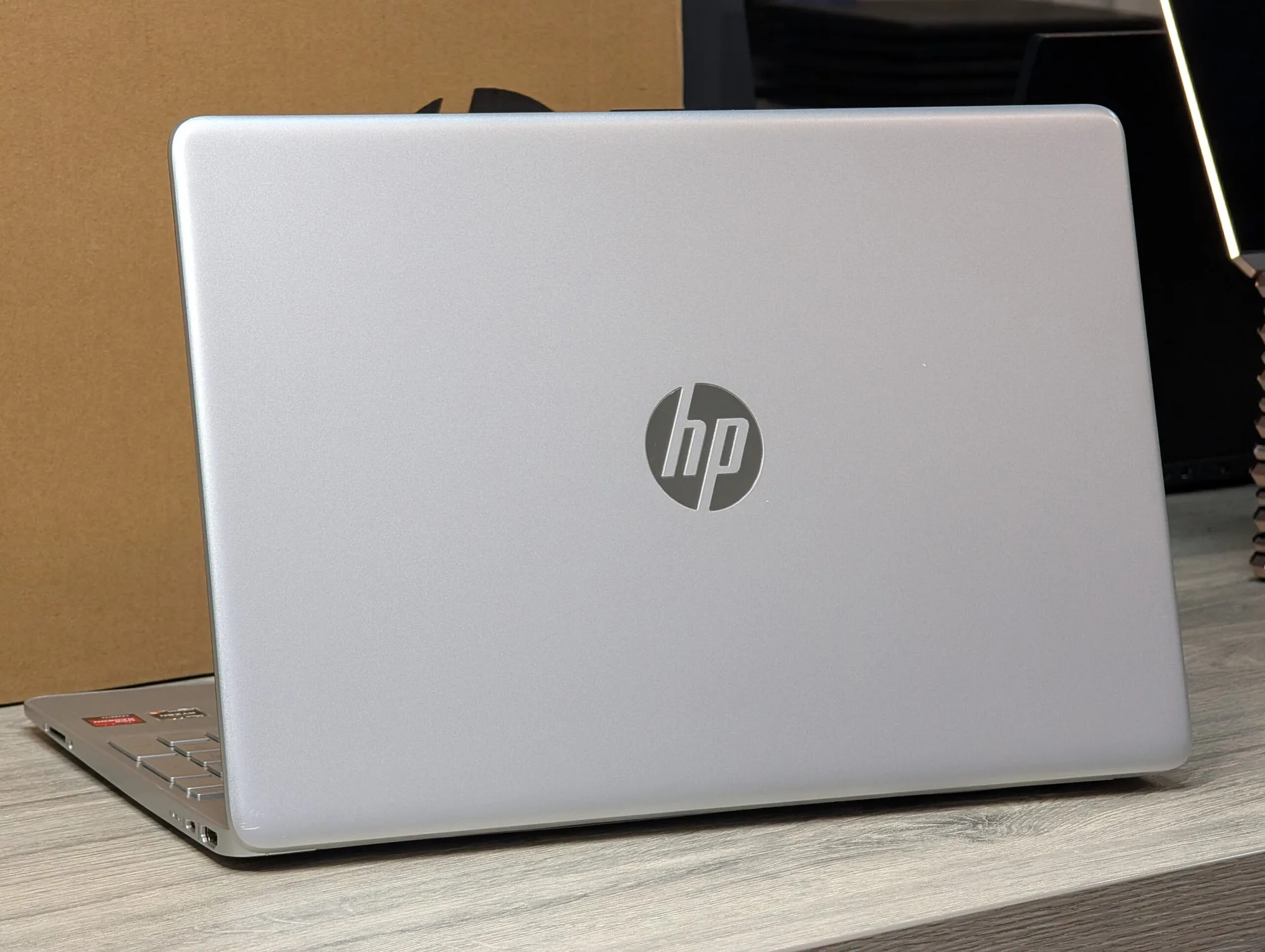 Ca Nou! HP Laptop 15s | Ryzen 5 5500U | 12GB | 256GB | Radeon Graphics | 15.6″ FHD — miniatură 9