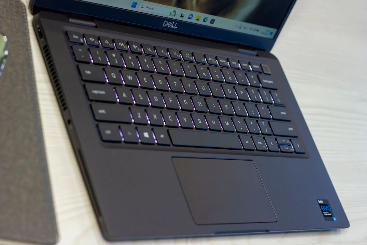 Dell Latitude 7320 | i5 1145G7 | 16GB | 256GB | 13.3″ FHD — miniatură 8