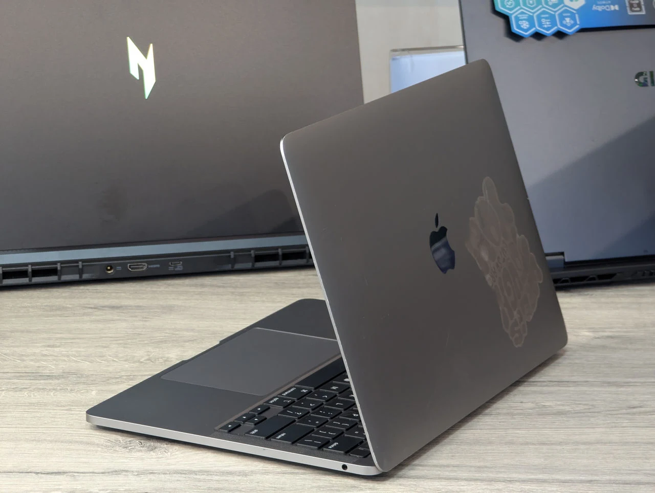 Apple MacBook Pro 13 M1 (2020) | M1 | 16GB Ram | 256GB | 13.3″ — miniatură 8