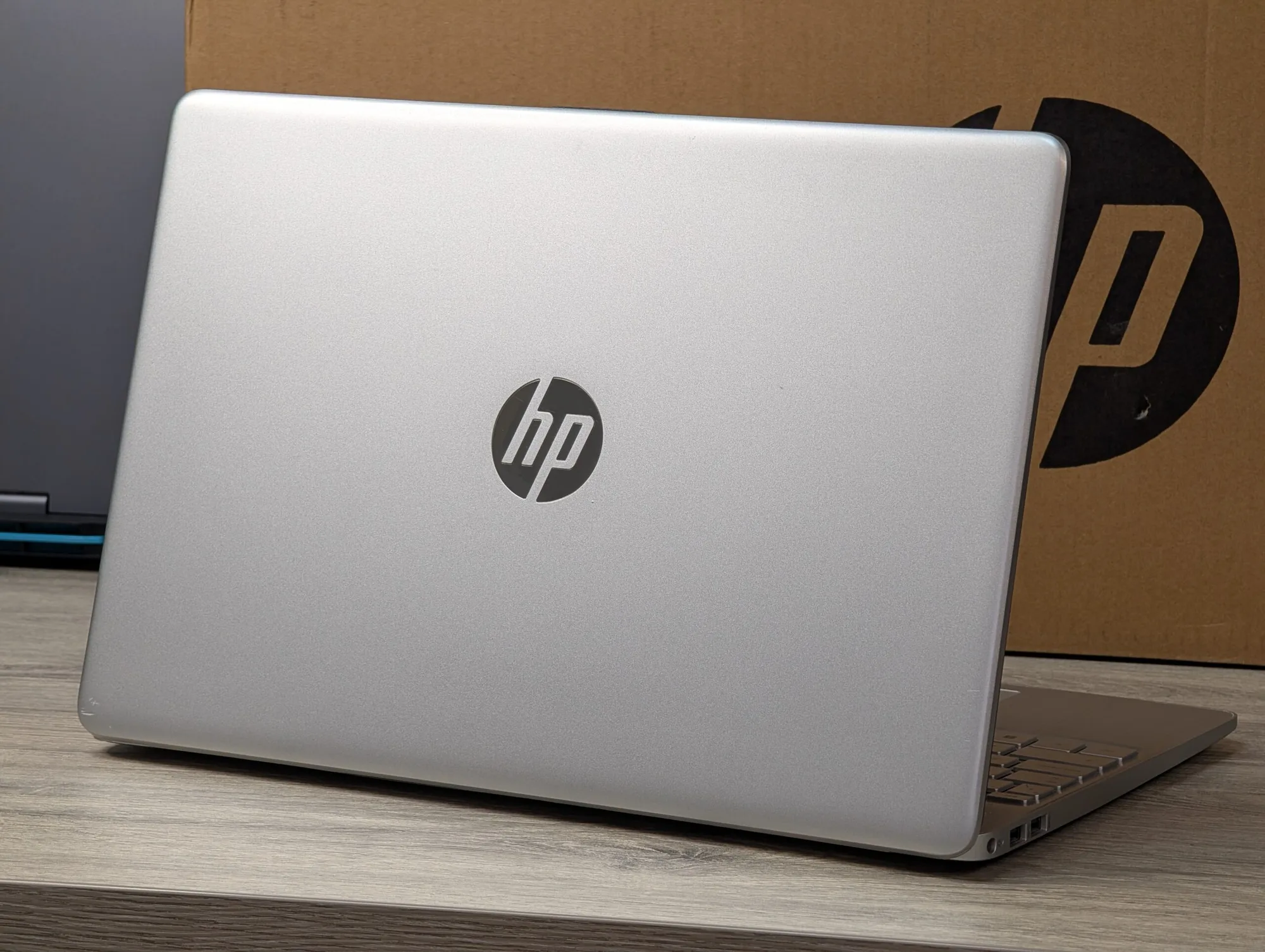 Ca Nou! HP Laptop 15s | Ryzen 5 5500U | 12GB | 256GB | Radeon Graphics | 15.6″ FHD — miniatură 10