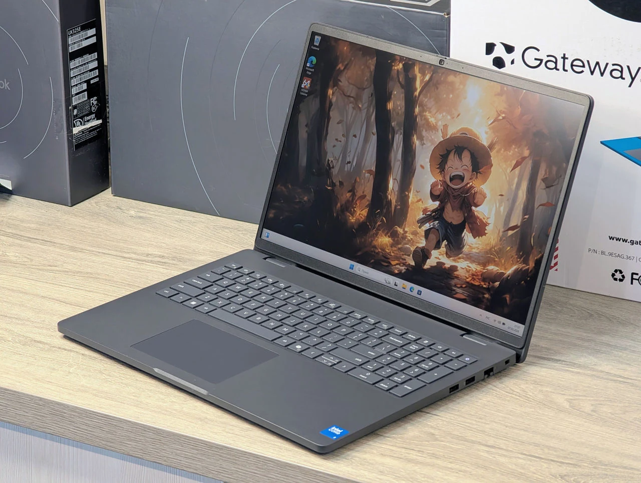 Dell Pro 16 | Core 3 100U | 8GB | 256GB | 16″ FHD+ — miniatură 8