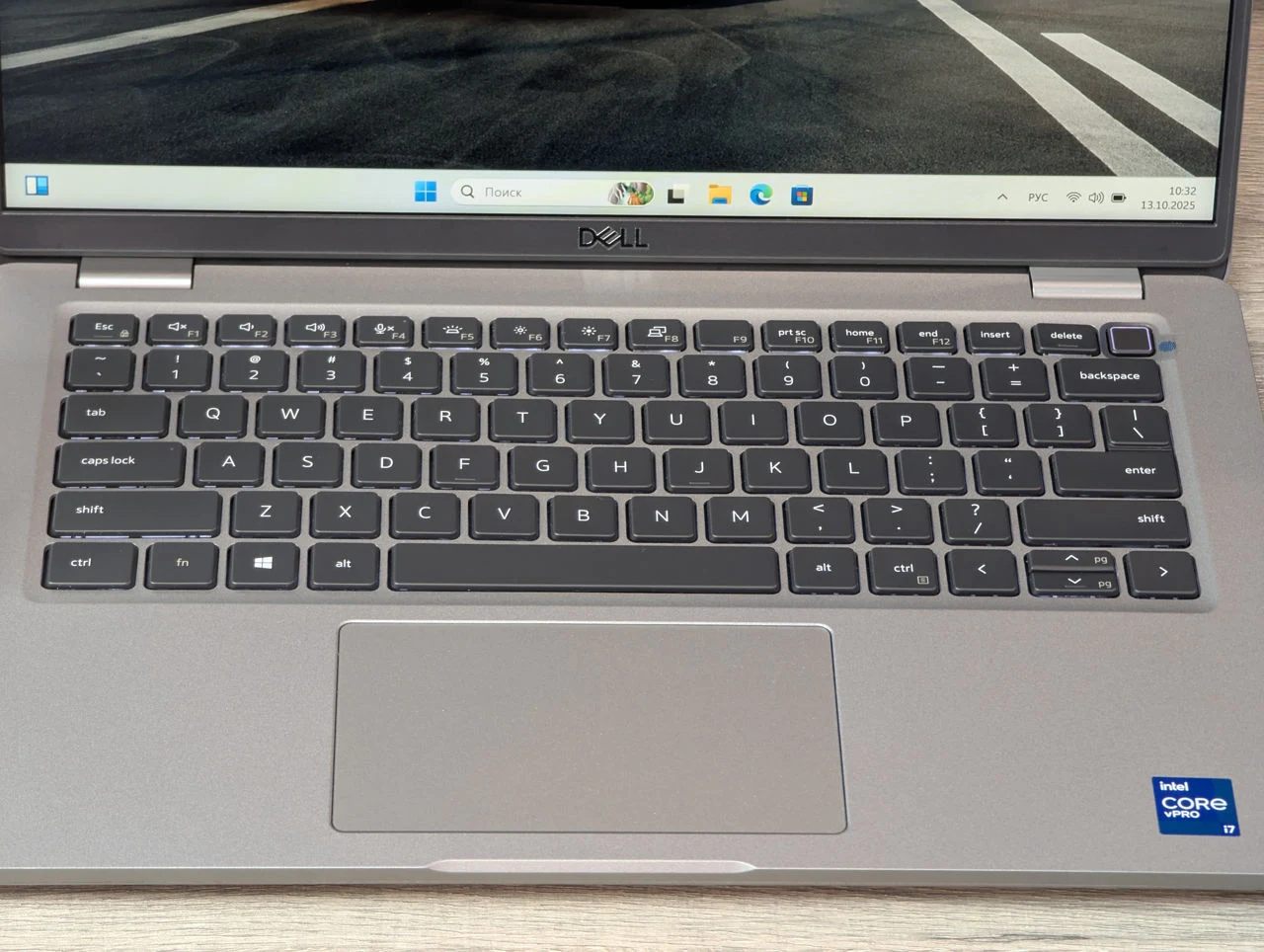 Dell Latitude 5420 | Intel Core i7-1185G7 | 16GB Ram | 256GB SSD | Iris Xe | 14″ Full HD — miniatură 8