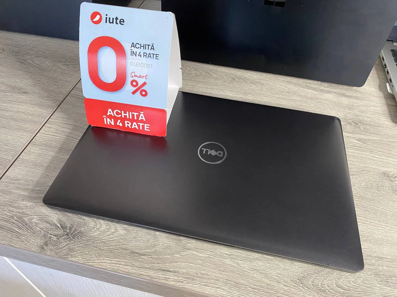 Dell Latitude 5400 | i5 8365U | 8GB | 256GB | Intel UHD 620 | 14.0″ FHD — miniatură 13