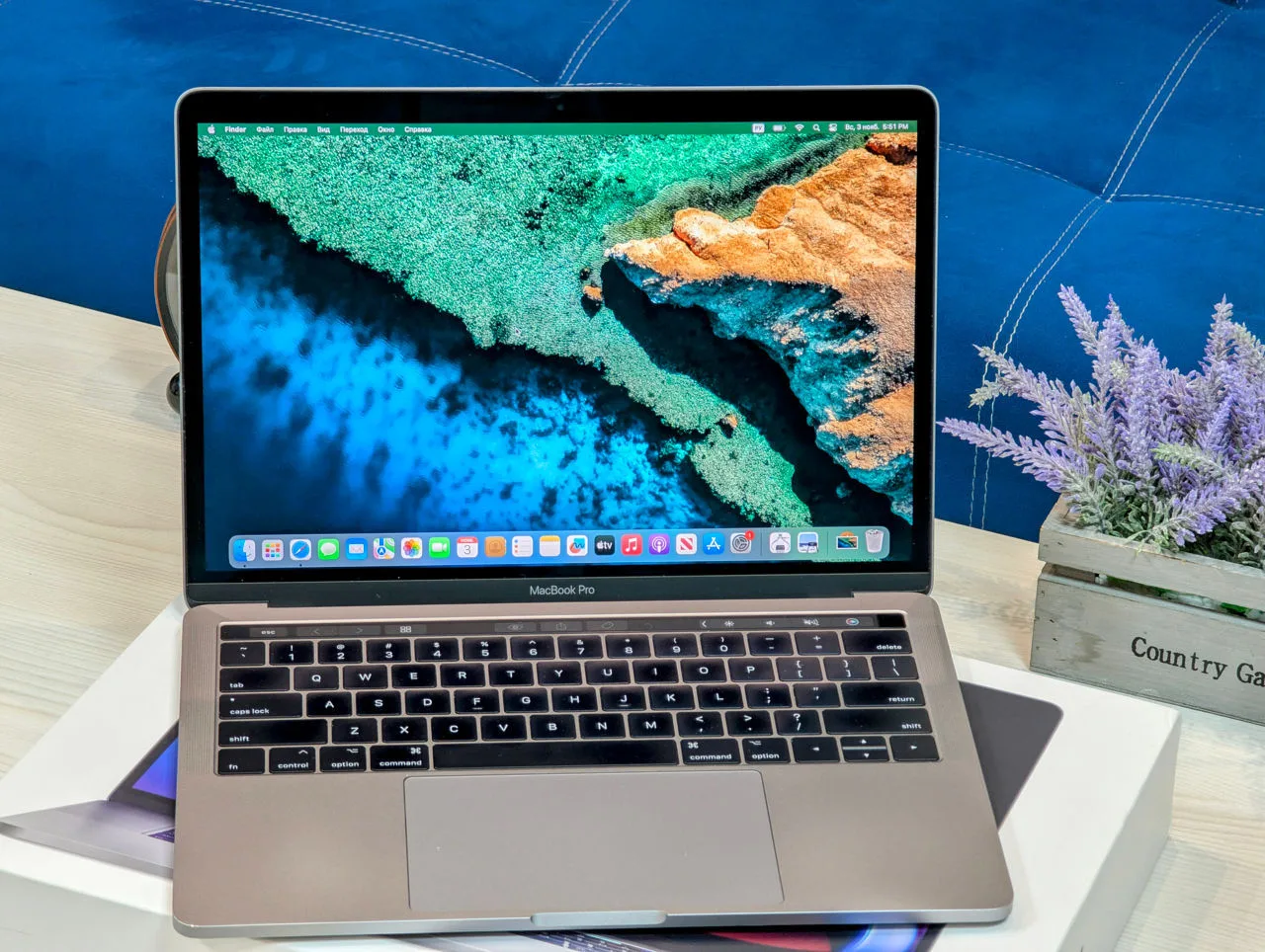 Apple MacBook Pro 13 (2017) | i7 3.5GHz | 16GB Ram | 1TB | Retina — vedere 2