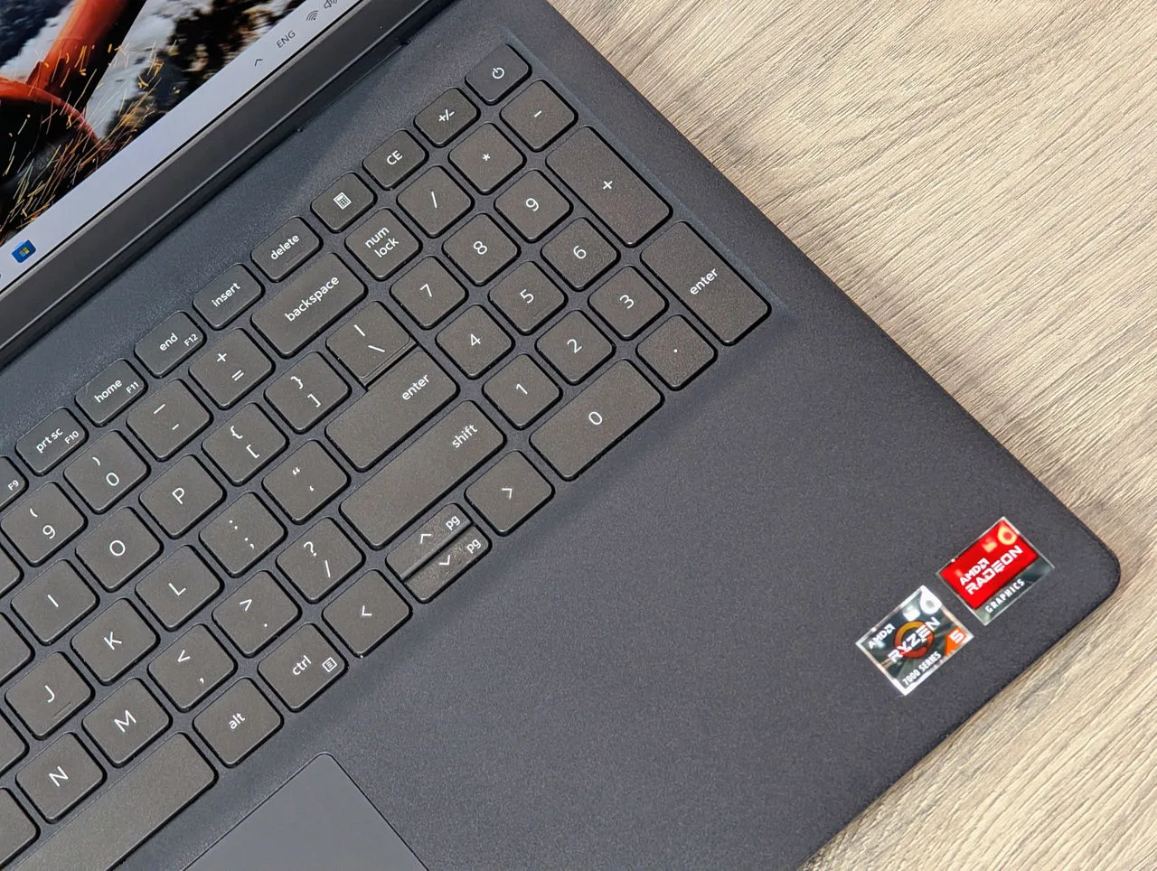 Dell Inspiron 15 3535 | Ryzen 5 7520U | 8GB | 256GB | 15.6″ FHD 120Hz — miniatură 9