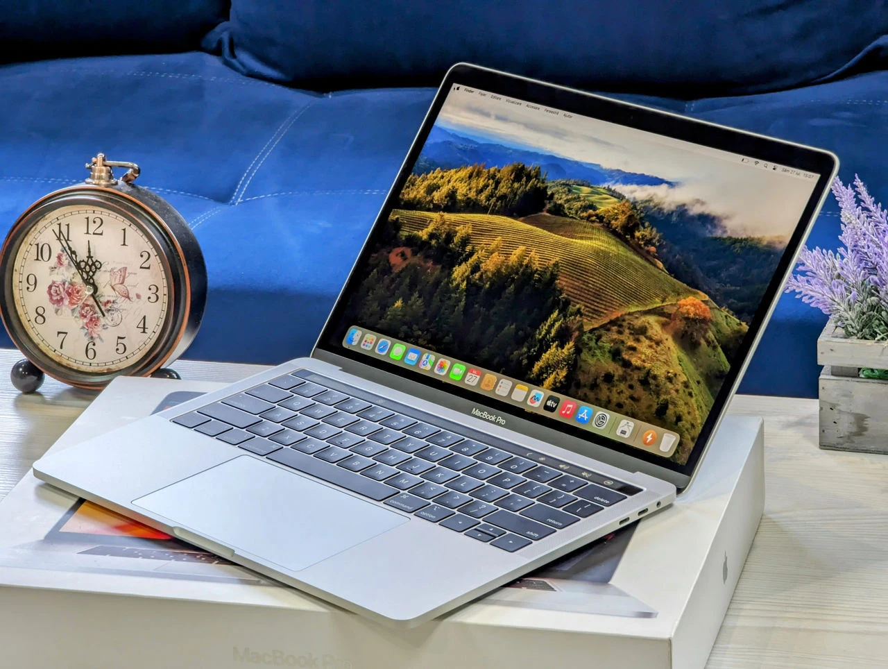 MacBook Pro 13 2020 | Intel Core i7 1068NG7U | 16GB | 512GB | 13.3″ Retina — miniatură 5