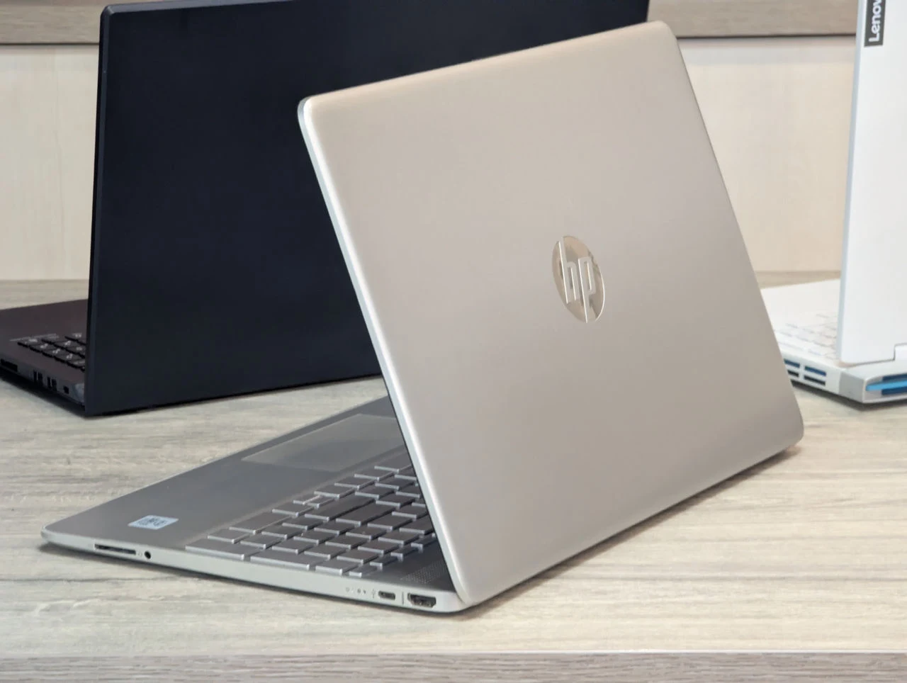 HP Laptop 15-dy1xxx | Intel Core i3-1005G1 | 16GB | 256GB SSD | 15.6″ HD — miniatură 7