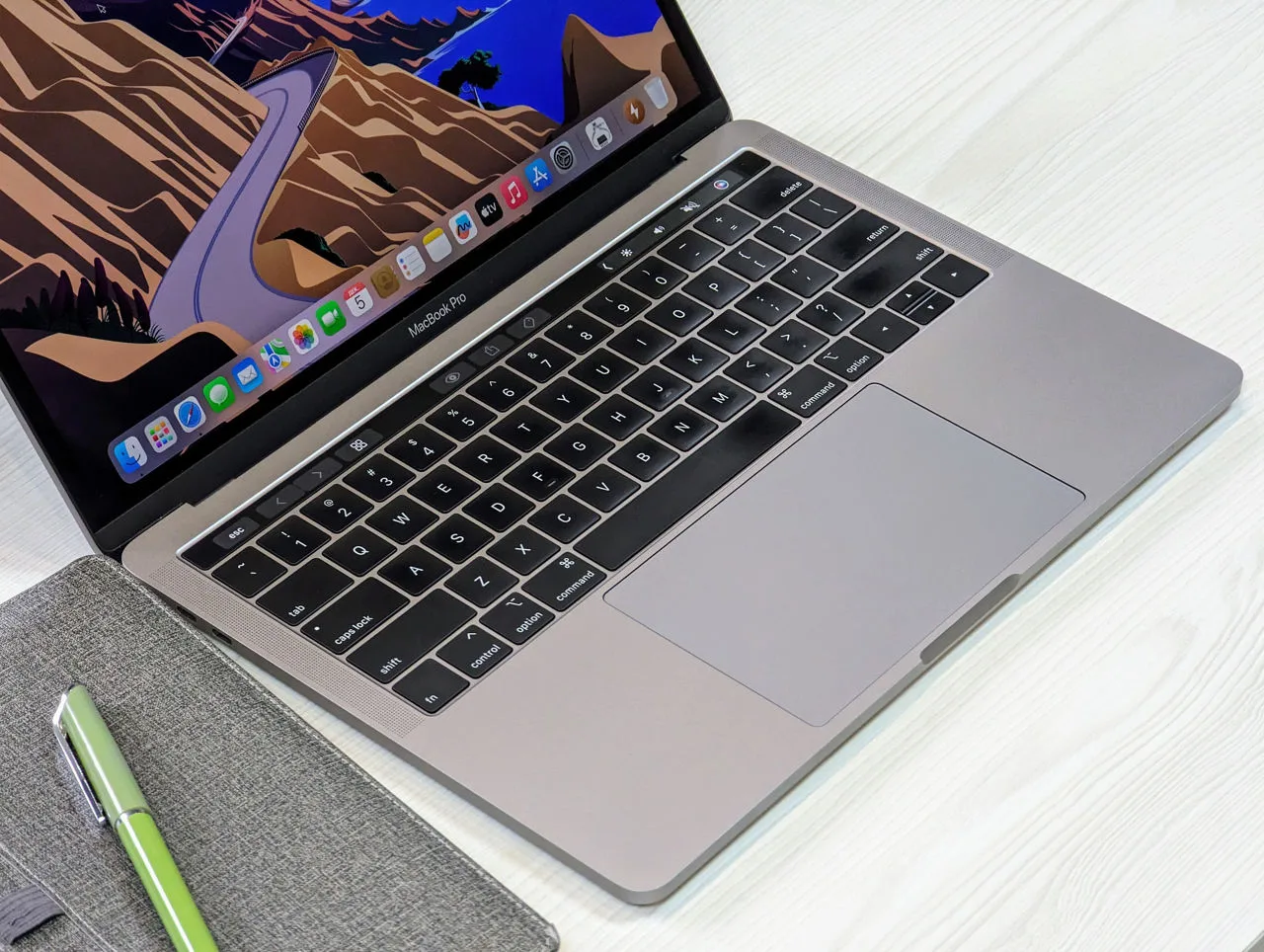 MacBook Pro 13 2020 | Core i5 8279U | 16Gb Ram | 512Gb | 13.3″ Retina IPS — miniatură 7