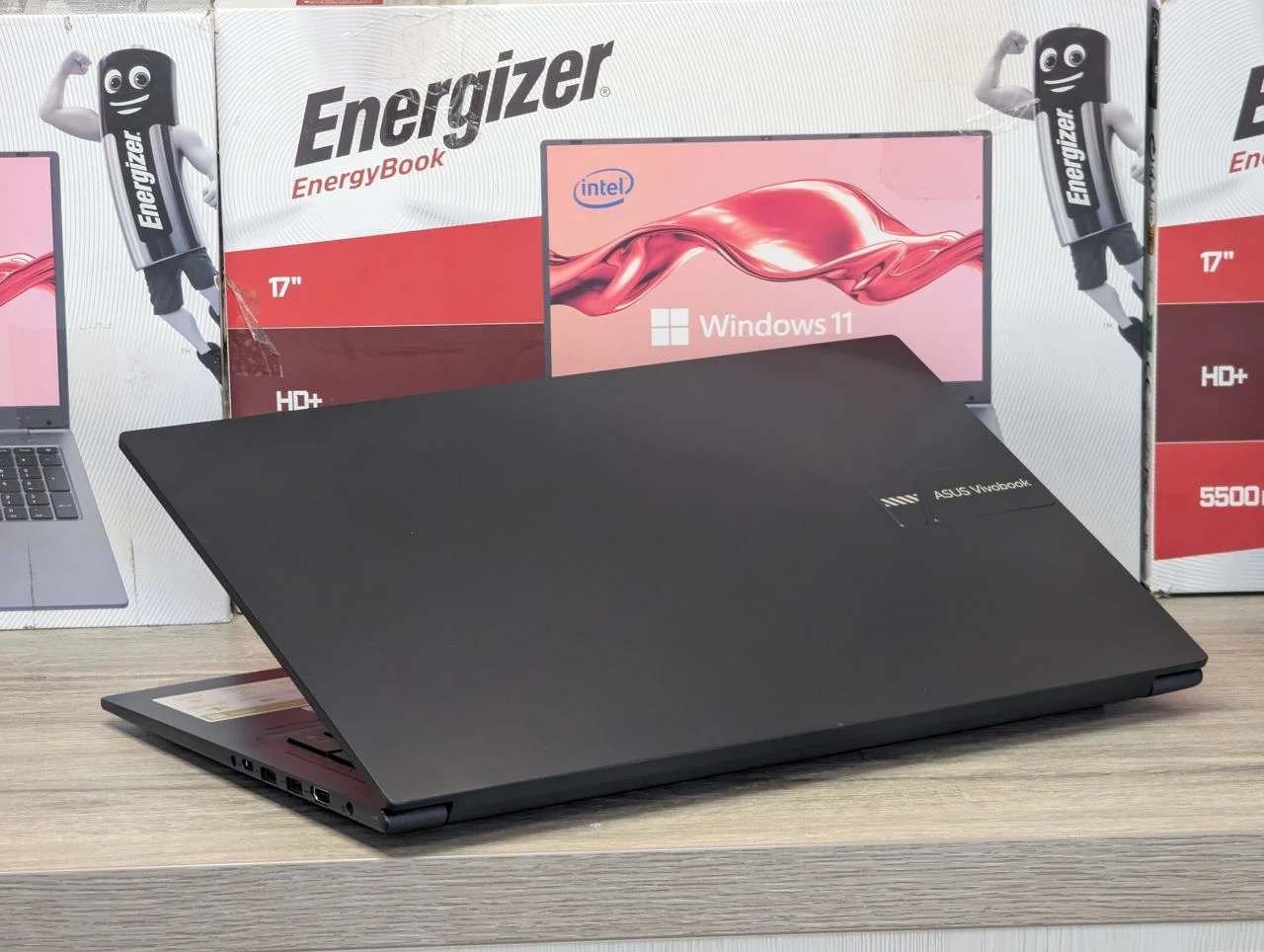 ASUS Vivobook 17 X1704ZA | Intel Core i3-1215U | 16GB | 512GB | Intel UHD | 17.3″ FHD — miniatură 13