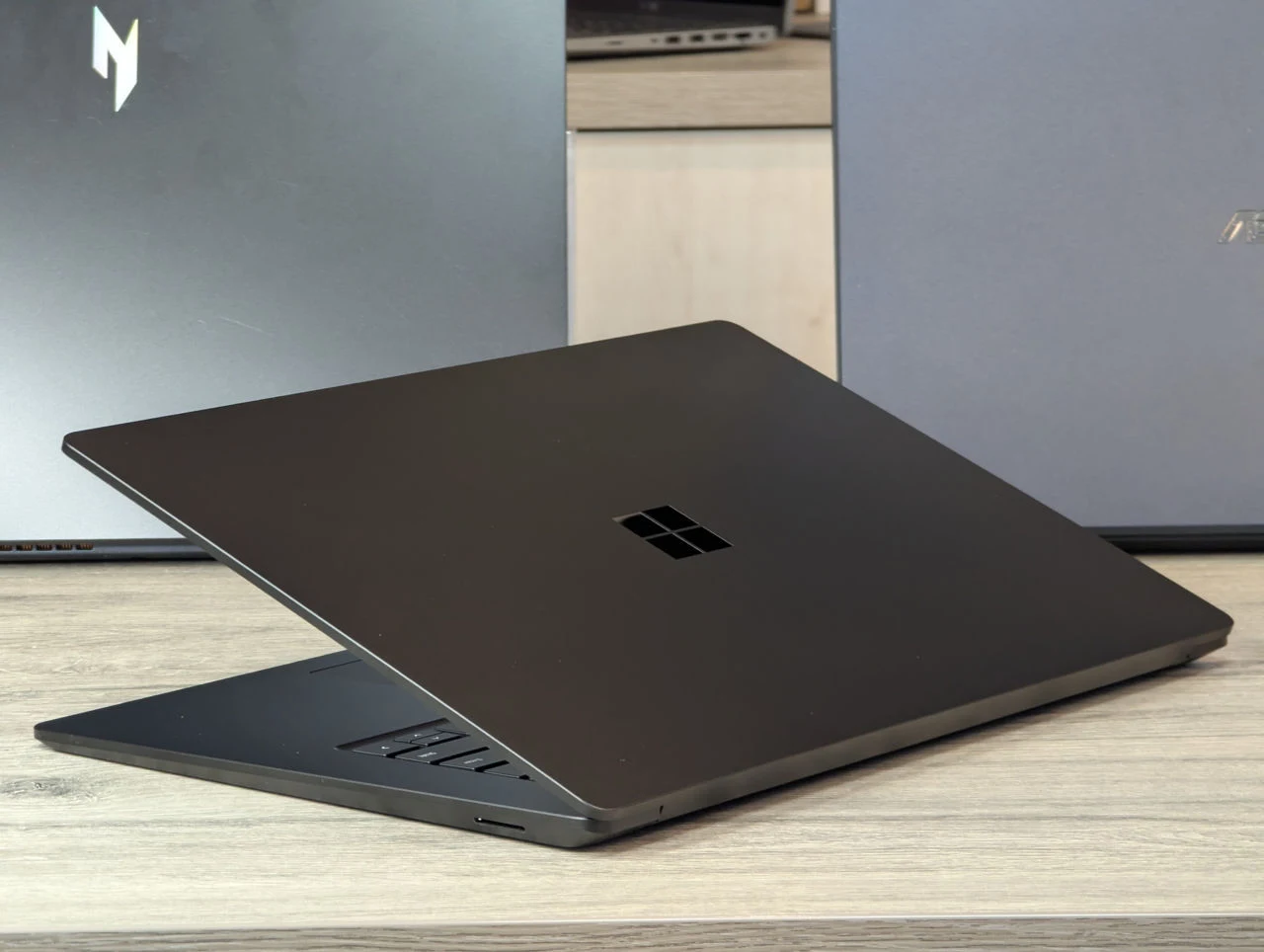 Microsoft Surface Laptop 4 | AMD Ryzen 7 Surface Edition | 16GB RAM | 512GB | 15.0″ 2.5K Touch — miniatură 10