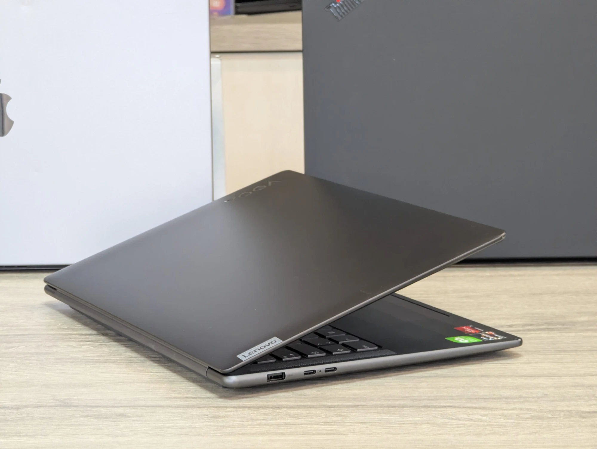 Lenovo Yoga Slim 7 Pro X | Ryzen 7 6800HS Creator Edition | 16GB DDR5 | 512GB SSD | 14.5″ 3K 120Hz — miniatură 11