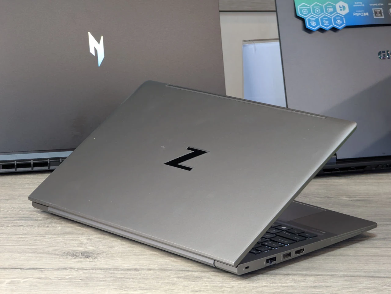 Ca nou! HP ZBook Power G9 | i7-12800H | 16GB Ram | 512GB | RTX A2000 8GB | 15.6″ — miniatură 9