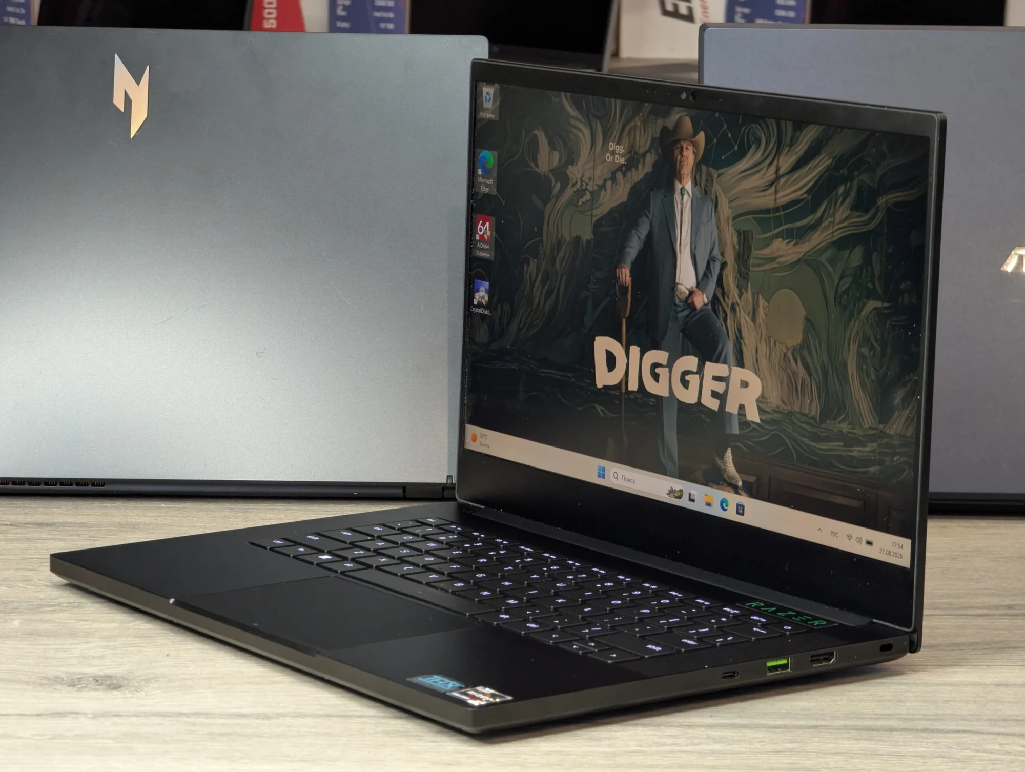 Ca nou! Razer Blade 14 (2022) | AMD Ryzen 7 6800H | RTX 3070 Ti 8GB | 16GB RAM | 1TB | 14.0″ 2.5K 165Hz — miniatură 3