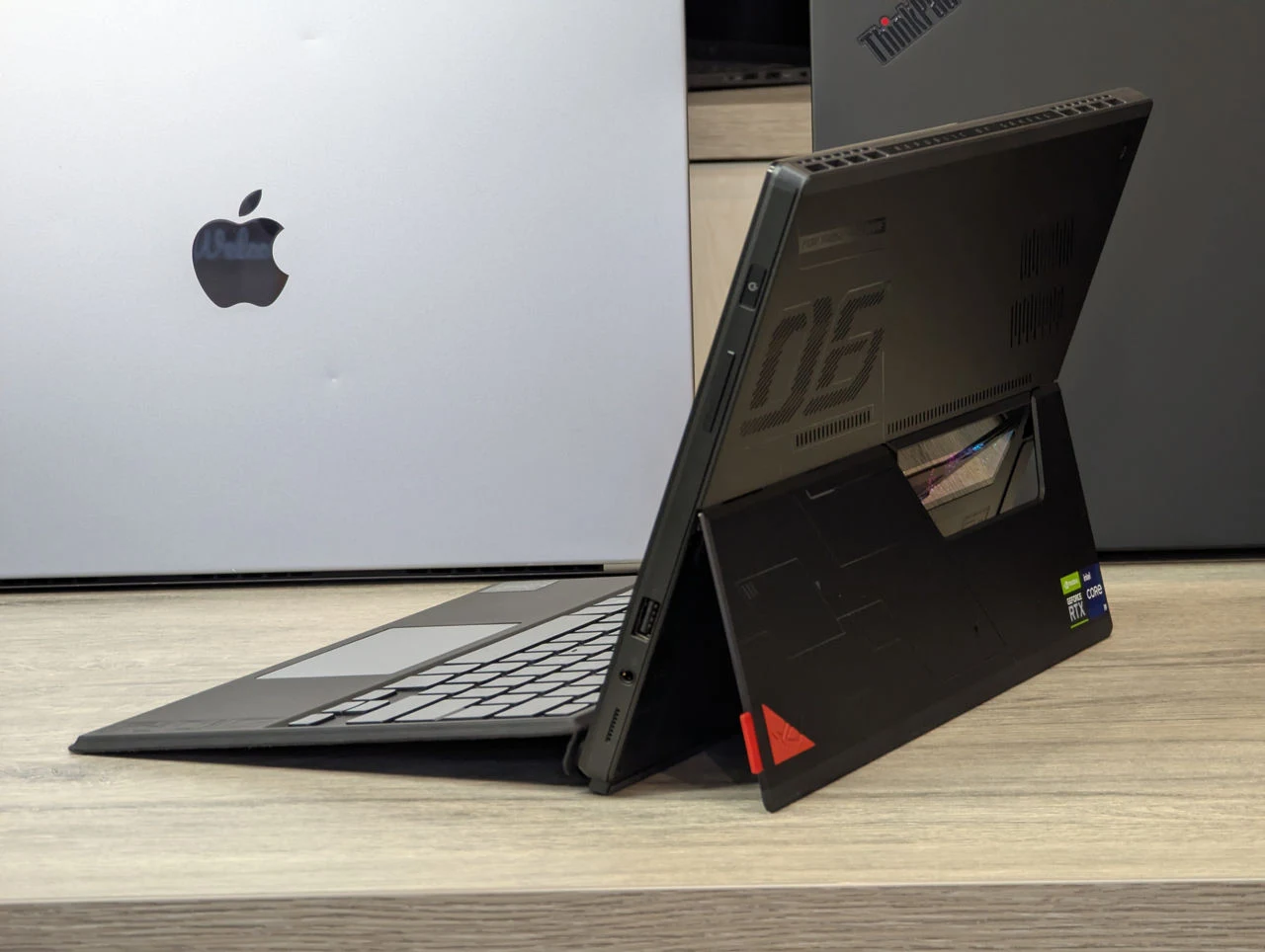 Ca nou! ASUS ROG Flow Z13 | i9 12900H | 16GB | 1TB | RTX 3050 Ti | 13.4″ Touch 16:10 — miniatură 9