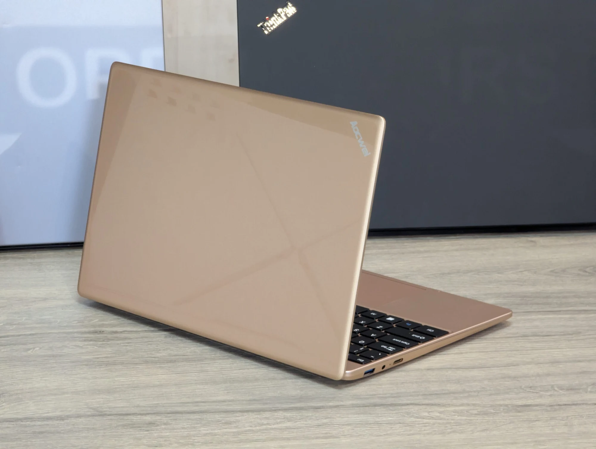 Nou! Aocwei 14.1″ | Intel Celeron N4020C | 6GB RAM | 128GB SSD | Intel UHD 600 | Windows 11 — miniatură 7