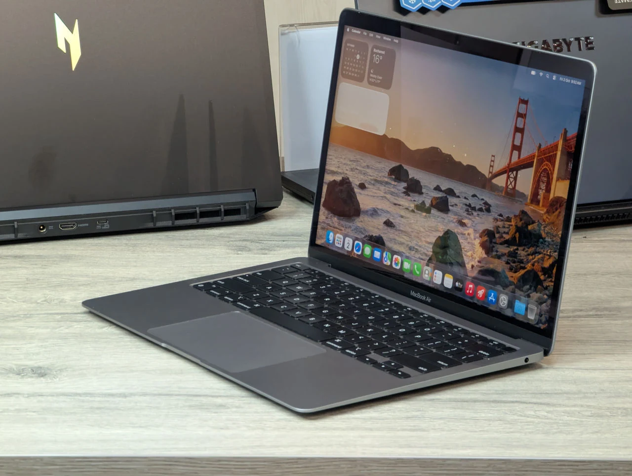 Apple MacBook Air (2020) | Apple M1 | 8GB Ram | 512GB | 13.3″ Retina — miniatură 10