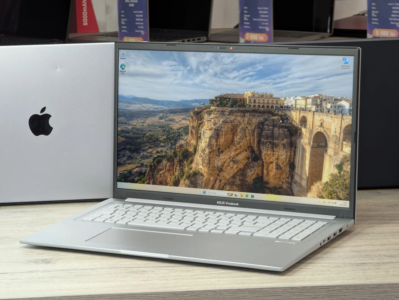 ASUS Vivobook 17 X1704ZA | i5 1235U | 16GB | 512GB | 17.3″ FHD — miniatură 3